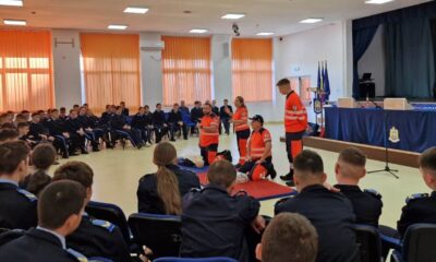 foto: elevi de la colegiul militar din alba iulia au