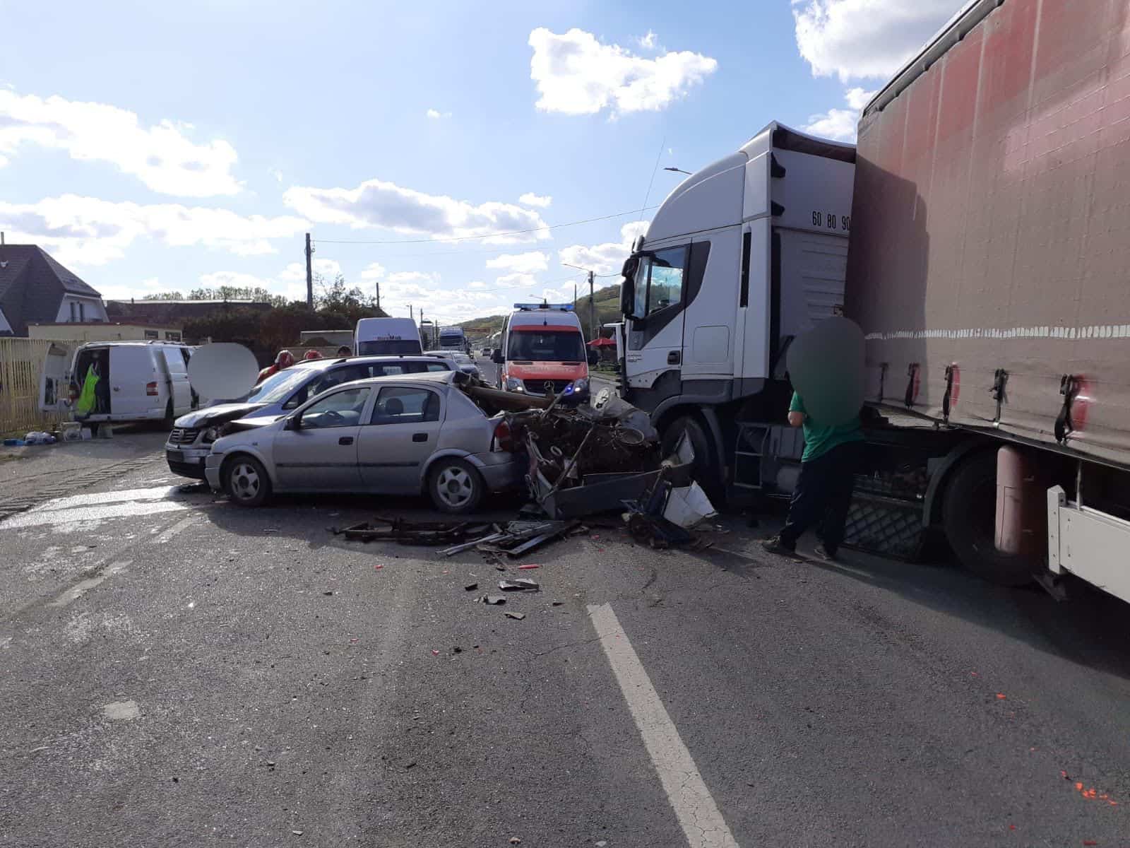 foto: femeie din alba, rănită într un accident de circulație produs