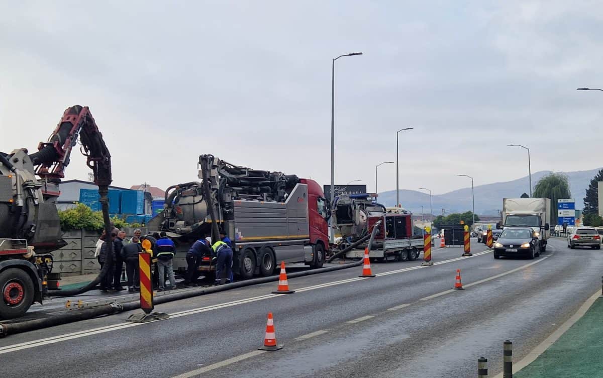 foto / video: probleme serioase la o conductă veche de