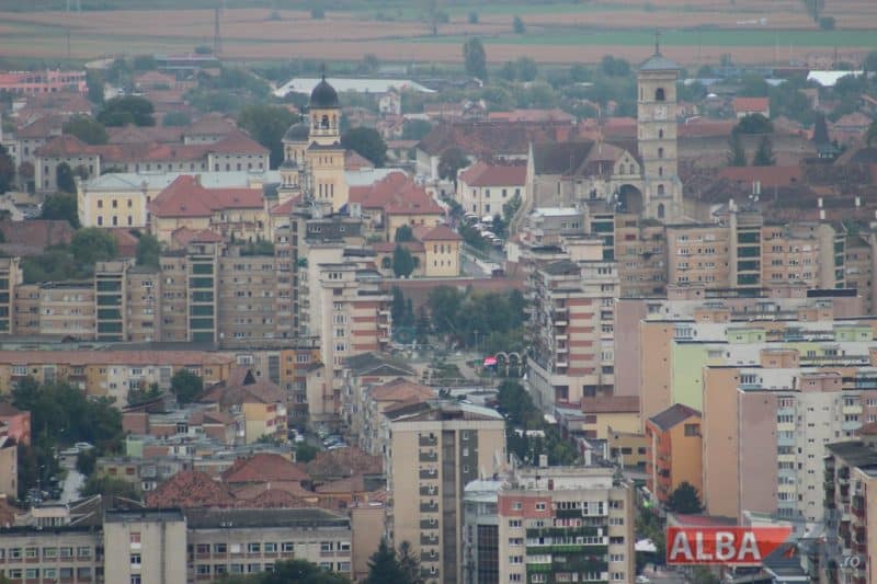 guvernul amână impozitarea caselor și apartamentelor după noul mod de