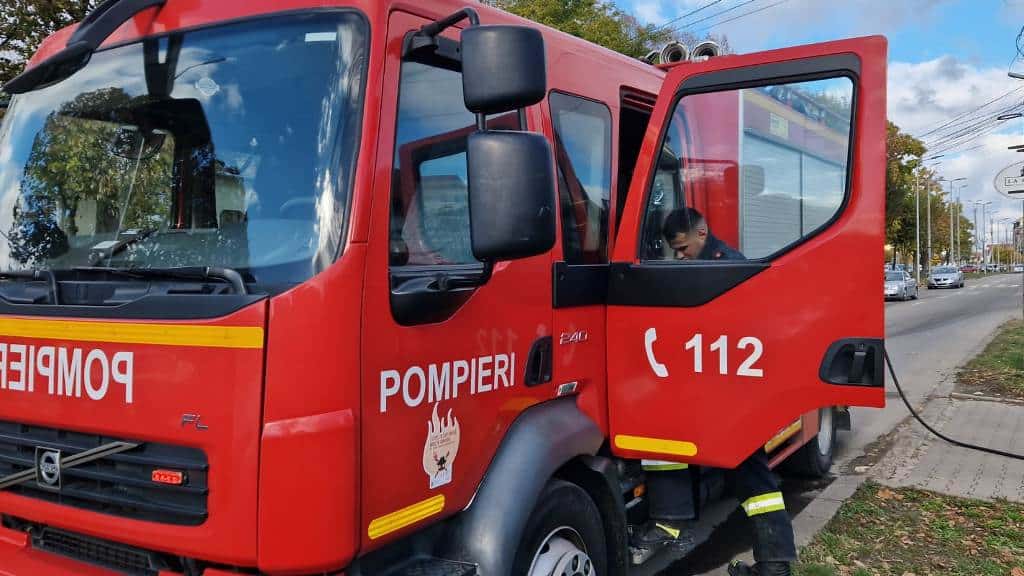 incendiu la sebeș: un aparat de aer condiționat a luat