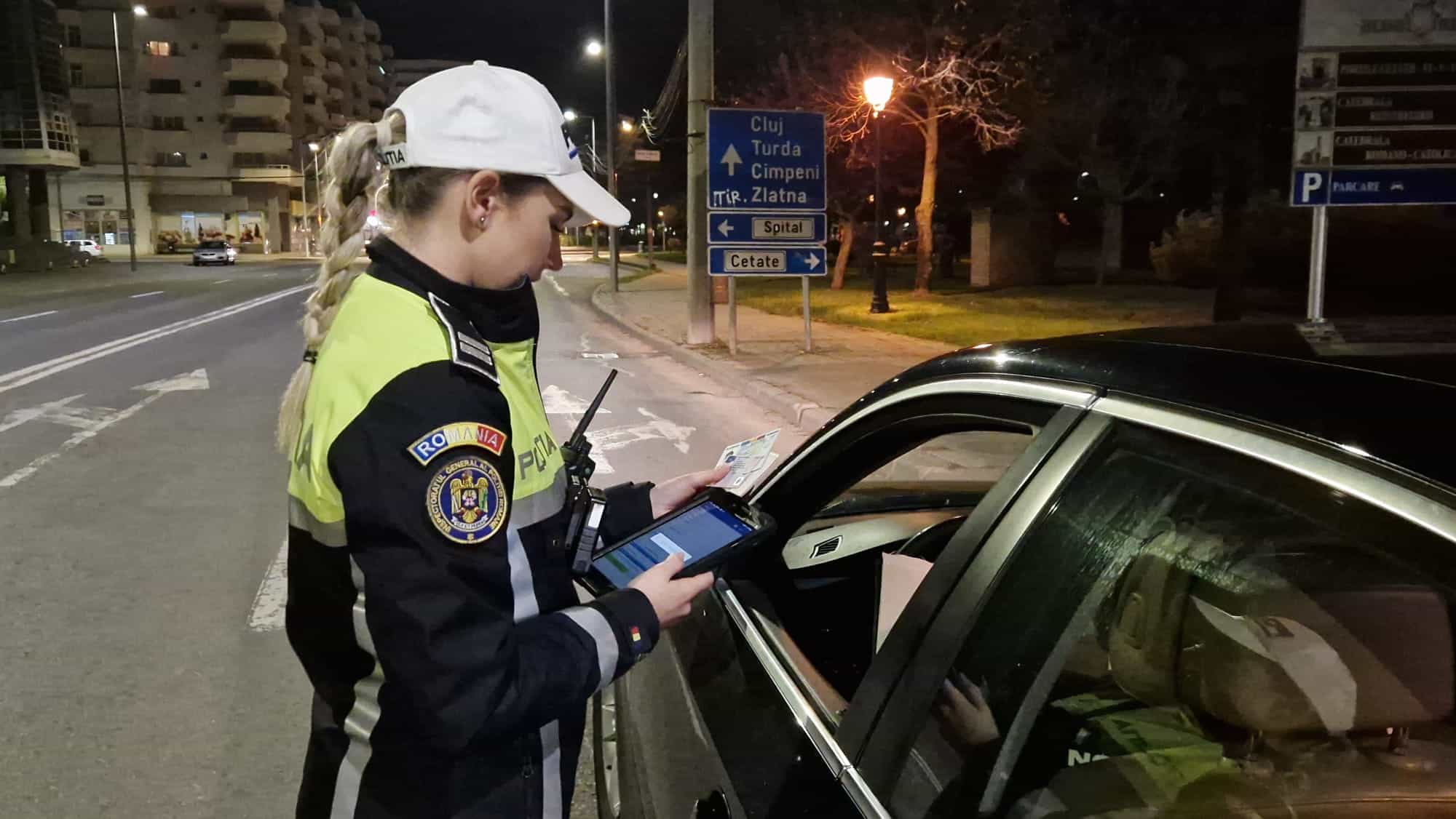 peste 1000 de persoane și mașini verificate de polițiștii din