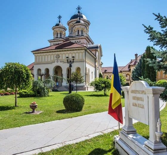 programul liturgic al catedralei reîntregirii pe luna octombrie 2024 a