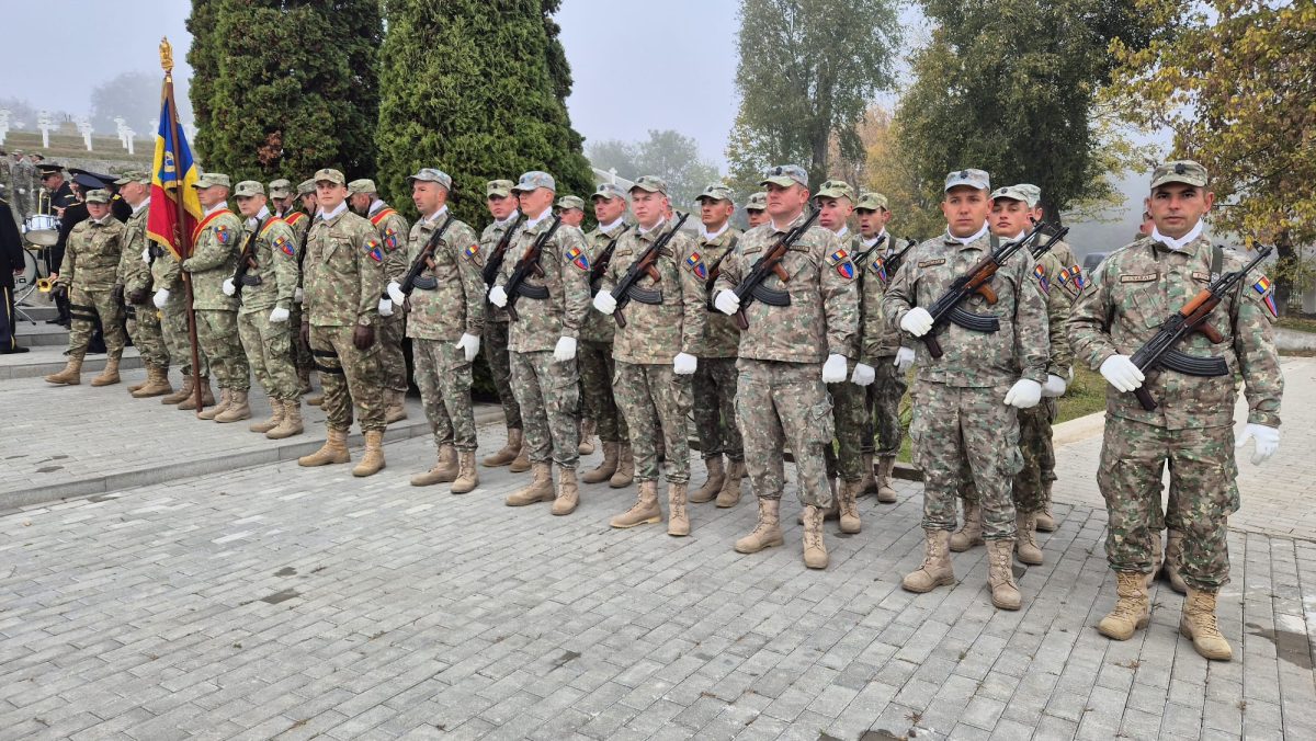 video: ziua armatei române sărbătorită la alba iulia. ceremonial religios