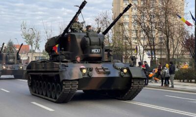 când sunt organizate repetiții pentru parada militară de ziua națională