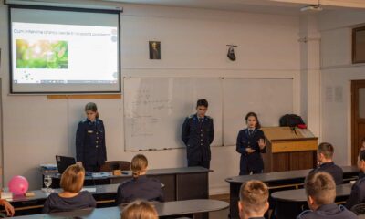 foto: experimente inedite de fizică și chimie, la colegiul militar