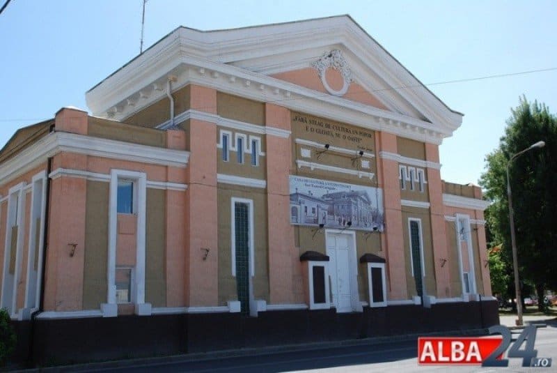 festivalul național studențesc “serbările unirii” la alba iulia. concert connect r,