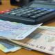 guvernul adoptă majorarea salariului minim brut, de la 1 ianuarie