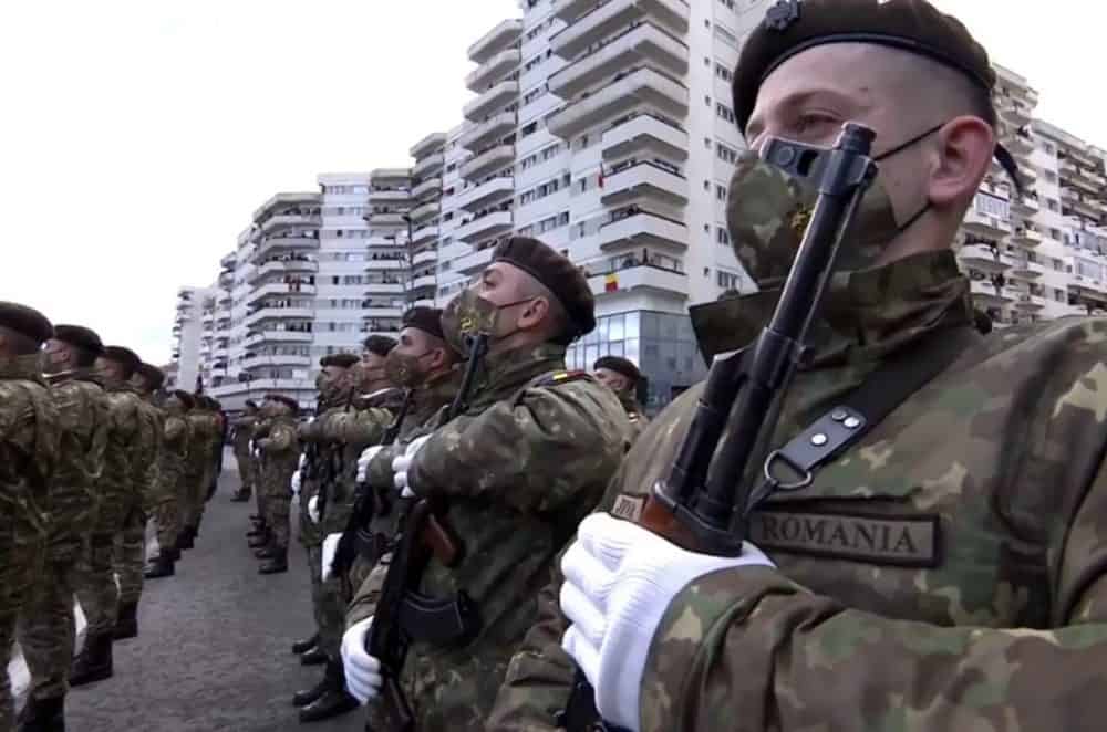 paradă militară la alba iulia de 1 decembrie, ziua națională