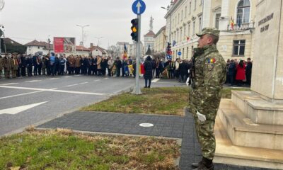 video alba iulia: depuneri de coroane și jerbe de flori