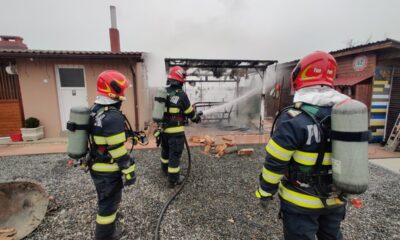 foto incendiu la alba iulia, pe strada turnătoriei. o anexă