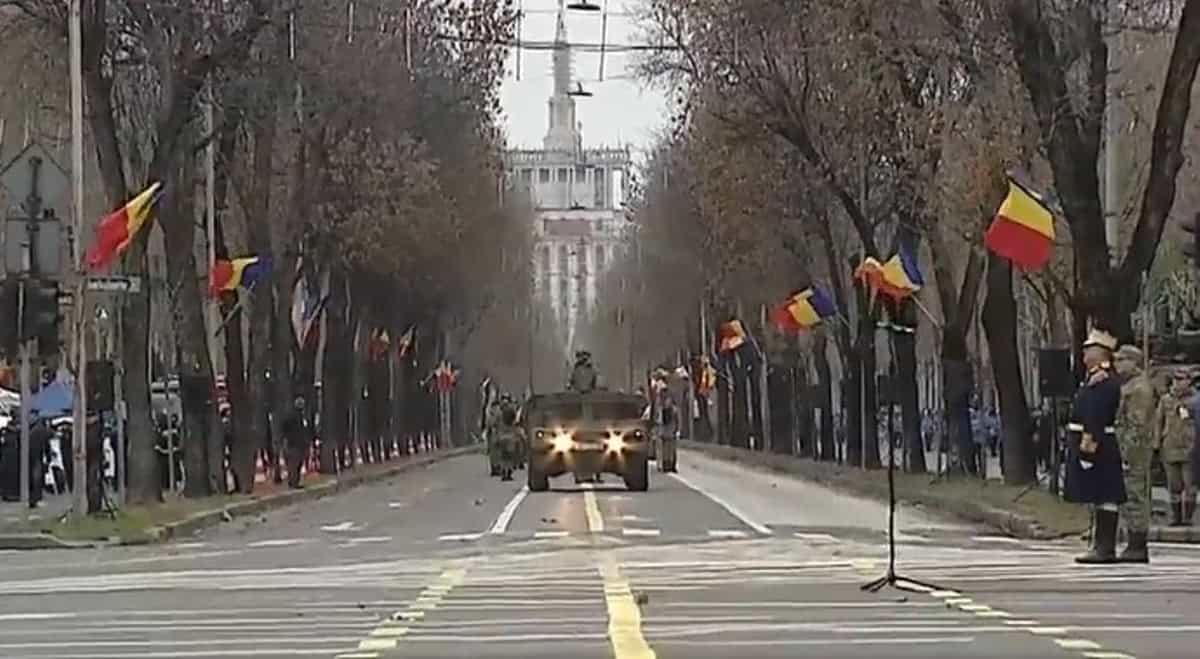 live: parada militară de la bucurești, de ziua națională. peste