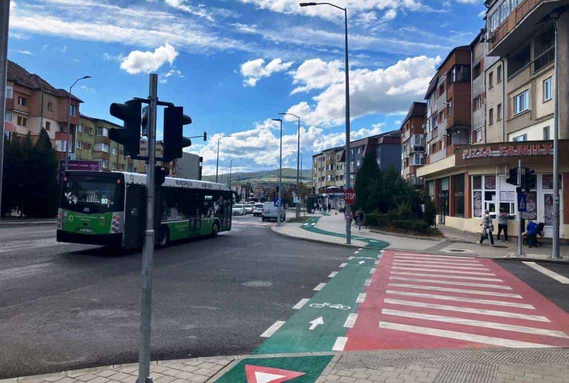 automate de bilete cu recunoaștere facială, în stațiile de autobuz