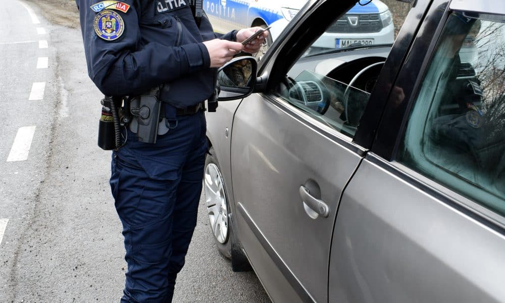 foto: străzile din dorohoi împânzite de polițiști. 60 de conducători