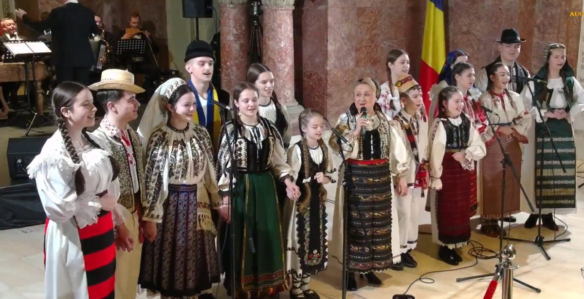 live video concert de muzică populară, la sala unirii din