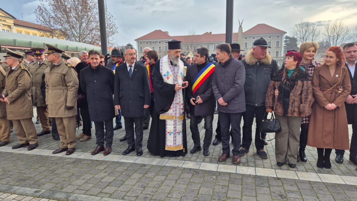 live video: ziua unirii principatelor române, sărbătorită la alba iulia.