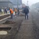 lucrările de modernizare pe strada mihail kogălniceanu din teiuș, aproape