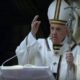 papa francisc critică era „știrilor false”: „unii oameni nu au