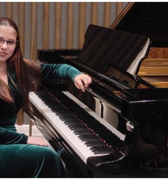 pianista din alba iulia antonia dogeanu, succes internațional la paris.