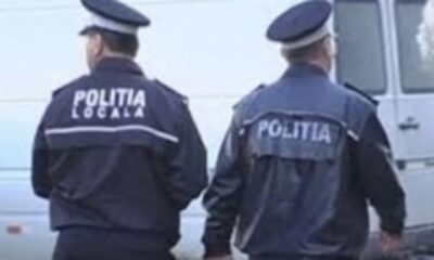 o femeie de 70 de ani și a uitat poșeta pe