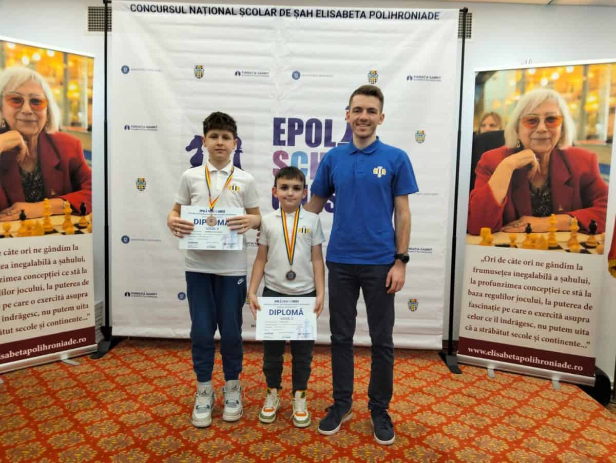 rezultate bune obținute de șahiștii din alba iulia la campionatul