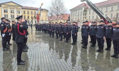 video: ziua protecției civile sărbătorită la alba iulia. ceremonial militar,