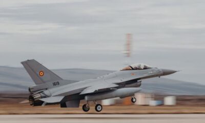 1 escadrila 48 vanatoare in formatie completa 48th fighter squadron is complete.jpg