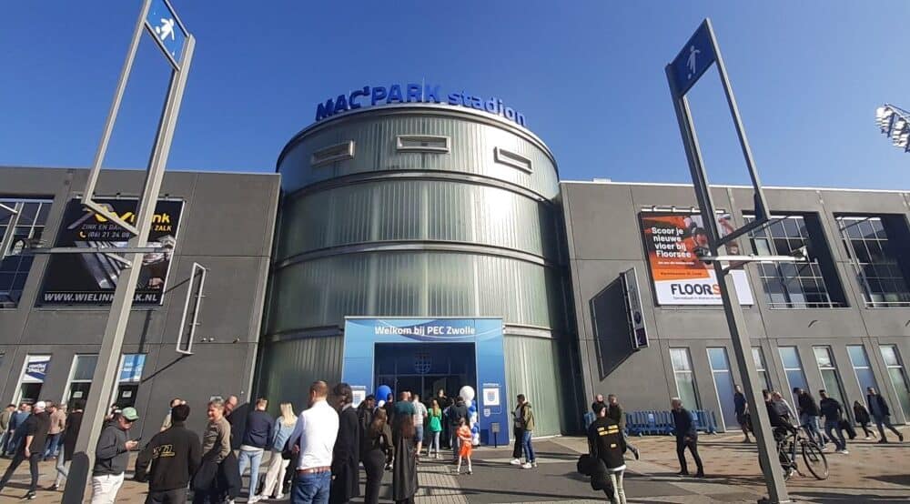 cinci studenți de la universitatea „1 decembrie 1918” din alba