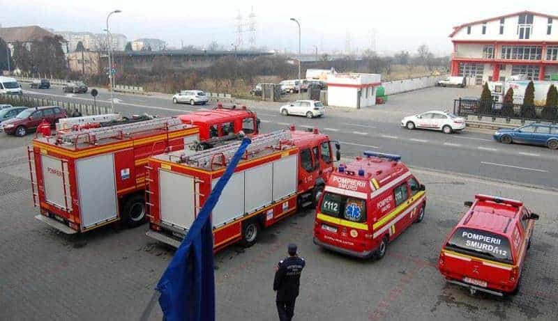 pompierii din cadrul isu alba, moment de reculegere pentru un