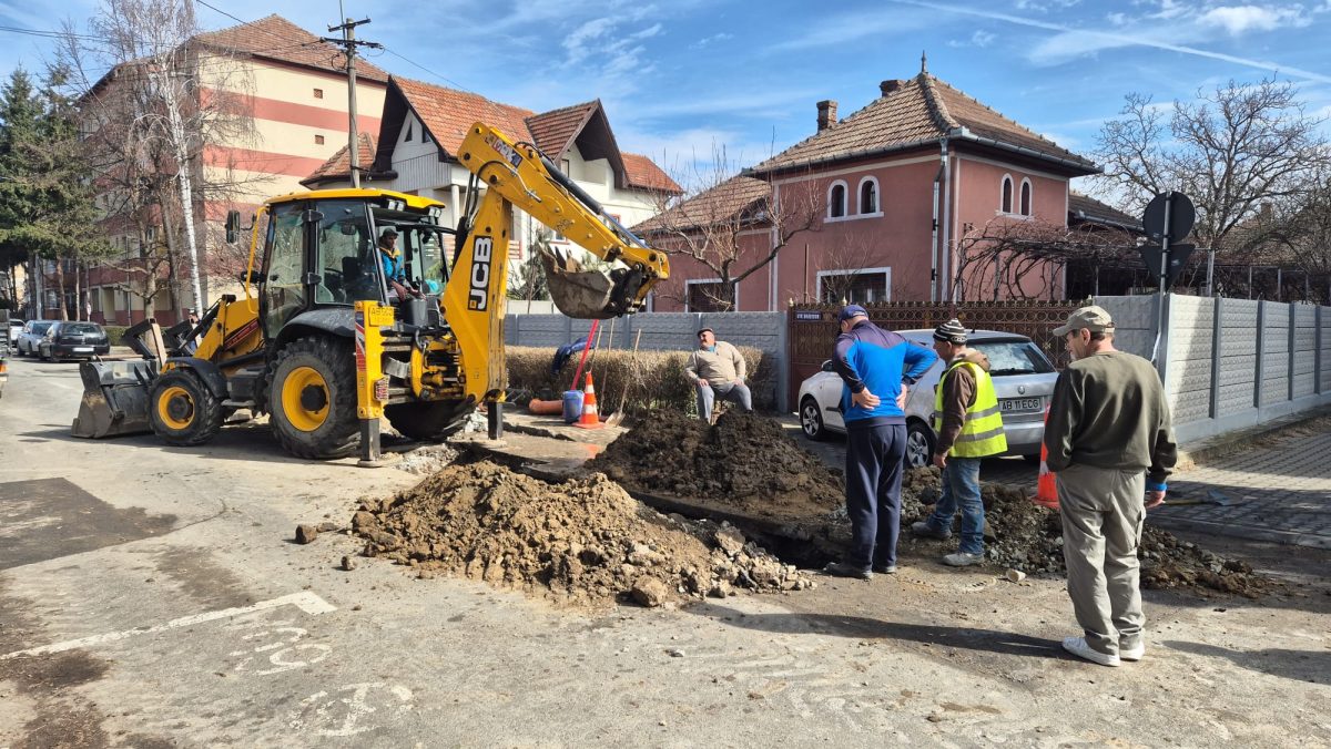 video: circulația pe o stradă din alba iulia, închisă din