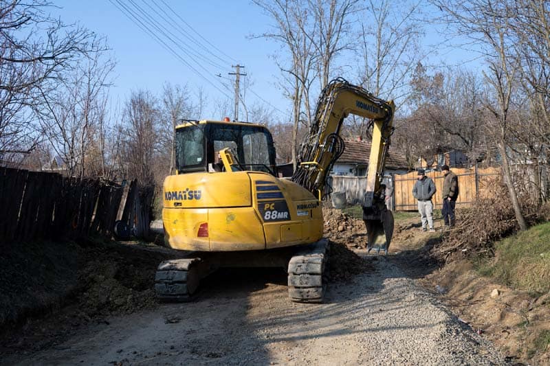 comuna coșula extinde sistemul de canalizare după ce aprimit finanțare