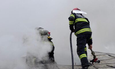 incendiu la vlăsinești! o parte din acoperișul casei a fost