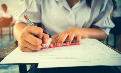 simulare evaluare națională 2025: marți, testarea la matematică, pentru elevii