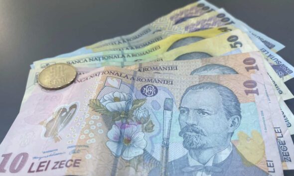 carduri educaționale 2025: aproape 84.000 de persoane au primit bani