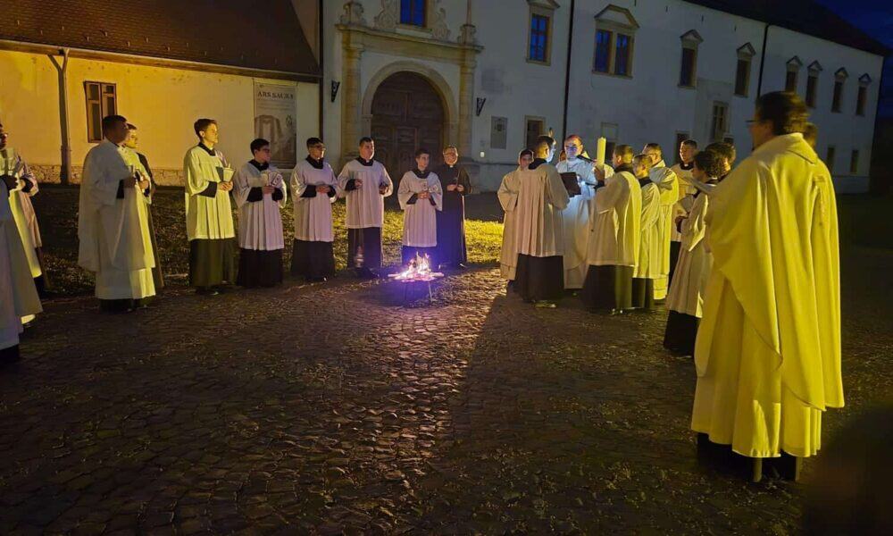 live video: slujba romano catolică de Înviere, la catedrala „sfântul mihail” din