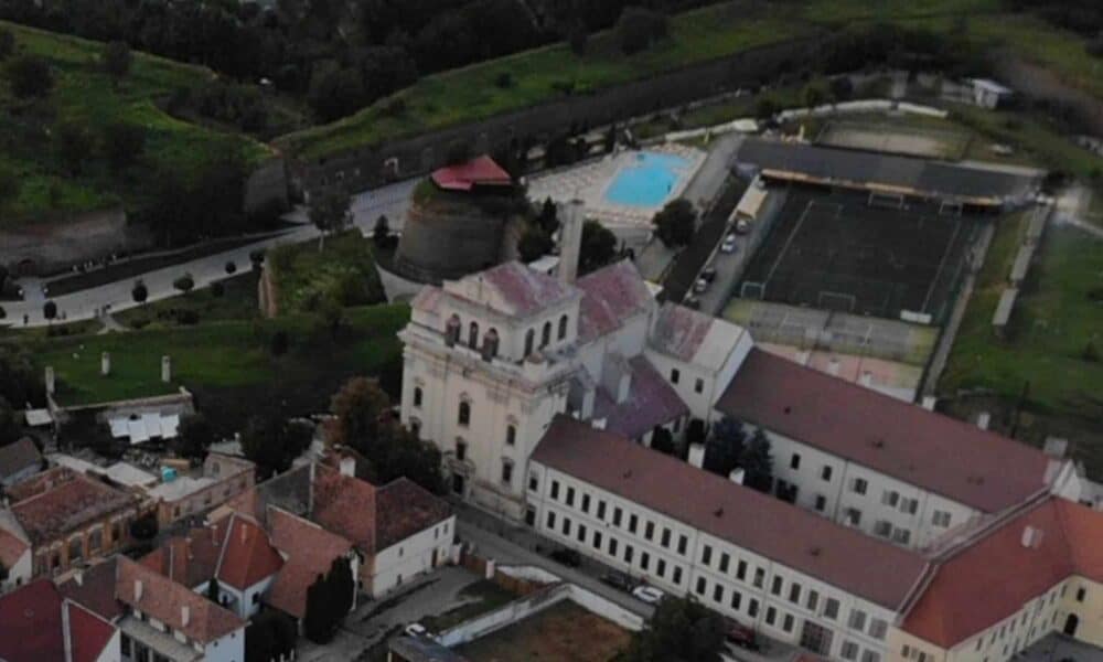 „astronomie în battyaneum”, unul dintre cele 9 proiecte câștigătoare în