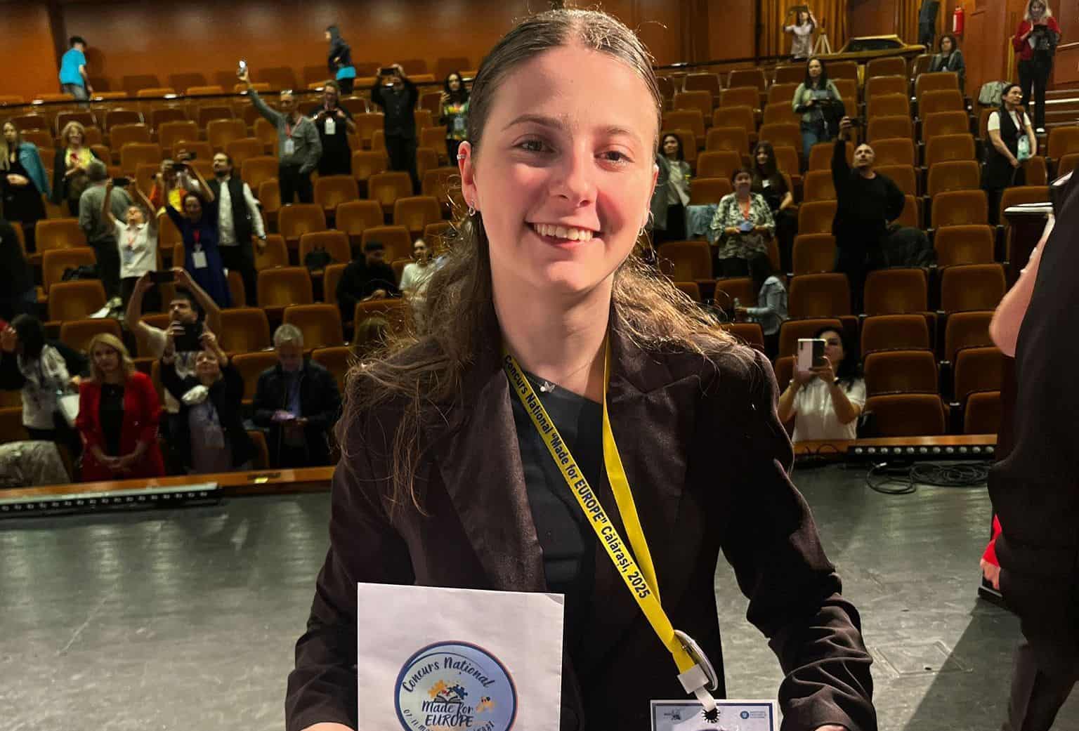 foto: elevă a colegiului național „titu maiorescu” aiud, premiată la