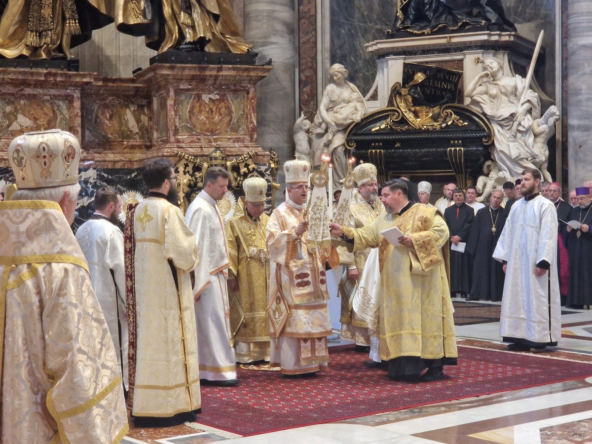 foto: episcopul cristian crișan de la blaj a reprezentat biserica