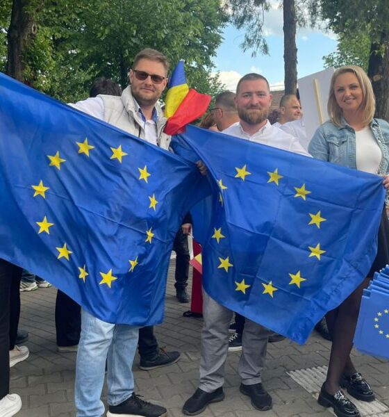 live video: miting pro european pe străzile din alba iulia. oamenii pleacă