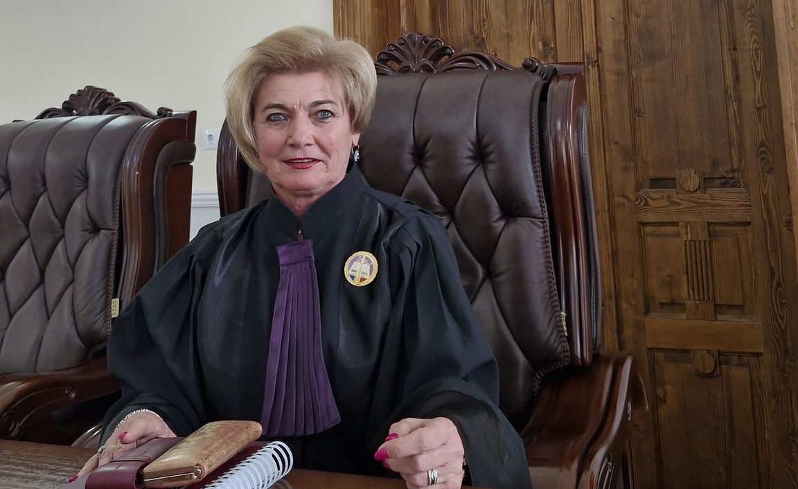 mesajul curții de apel alba iulia pentru judecătoarea carmen marilena