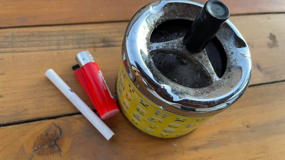 restricții la fumat în aer liber la cluj napoca. locațiile în