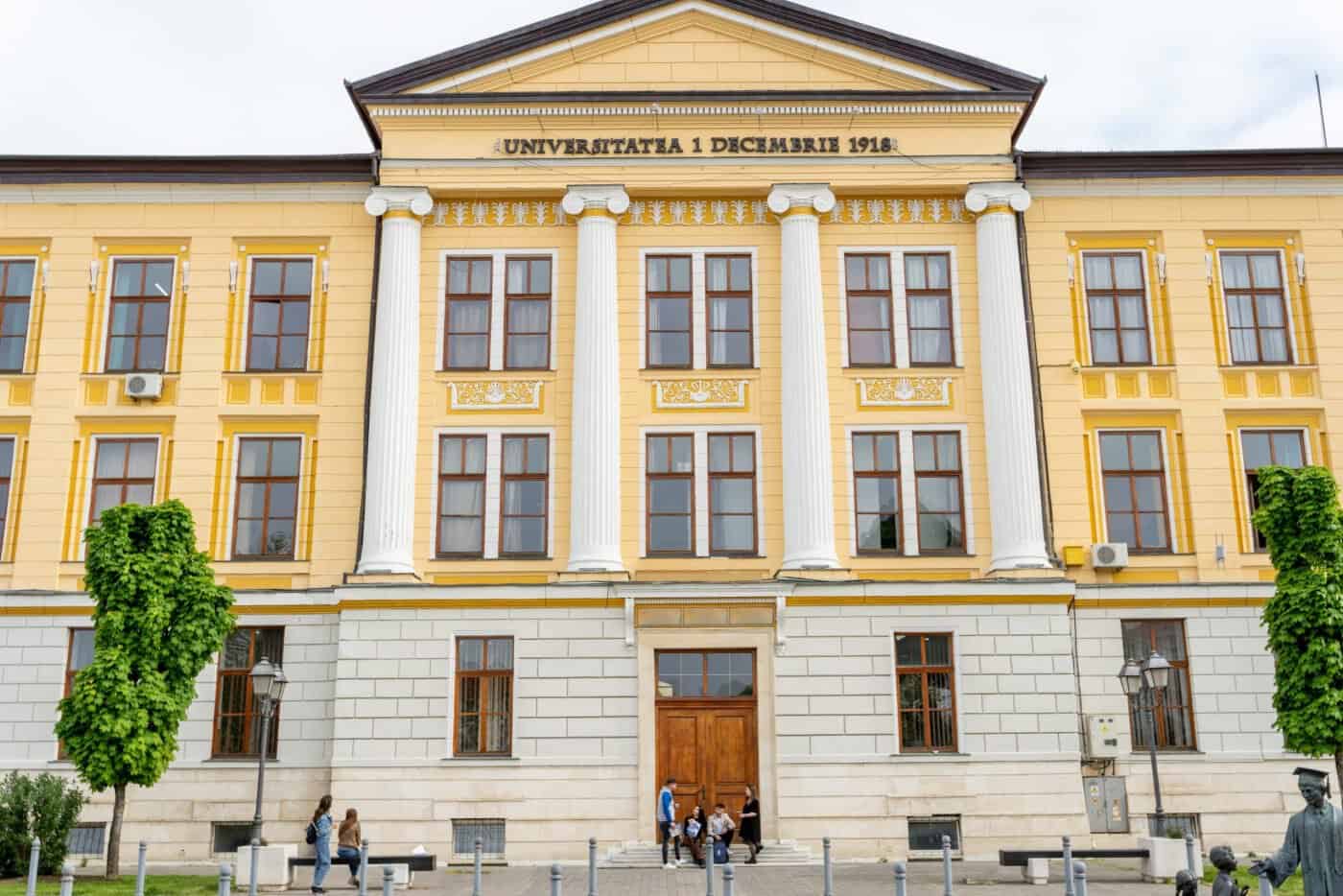târg de joburi la universitatea din alba iulia, în 14