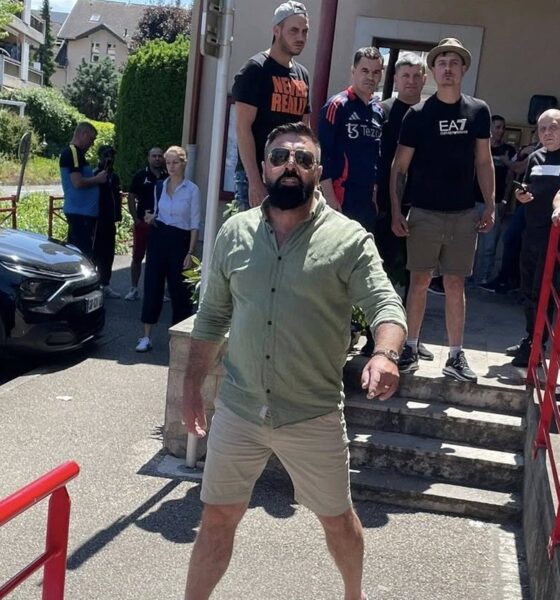 video: incidente la o secție din franța. cum s au manifestat