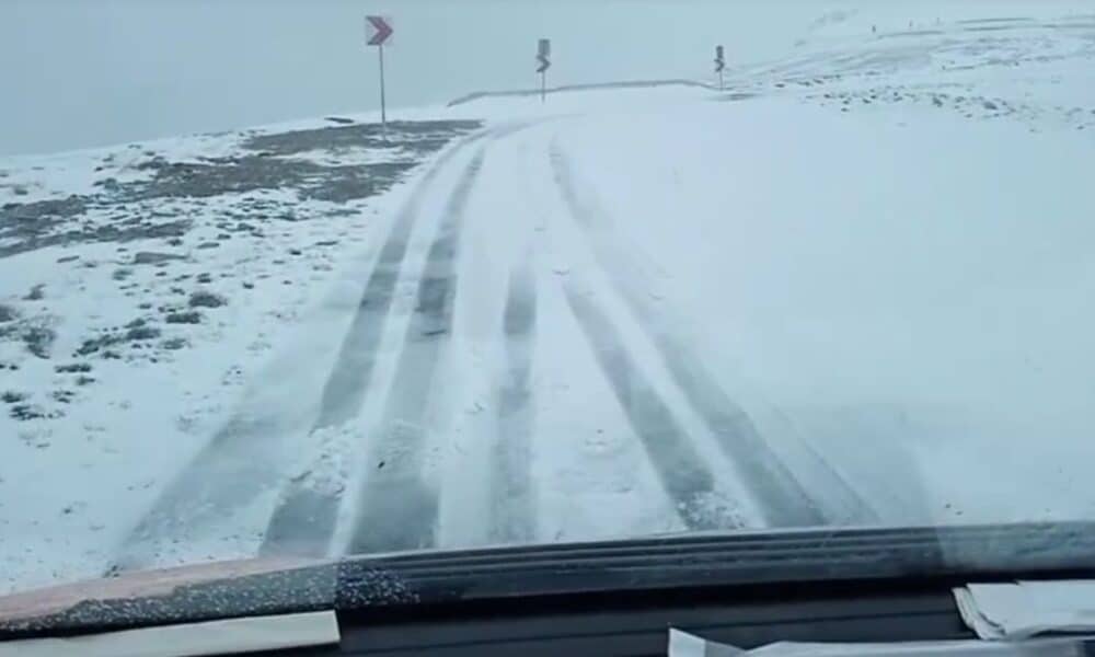 video: ninsorile întârzie redeschiderea traficului pe dn 67c – transalpina.