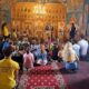 „hristos îi așteaptă pe fiecare cu brațele deschise, nu ca