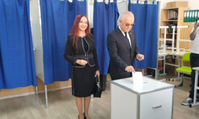emil boc voteaza6.jpg