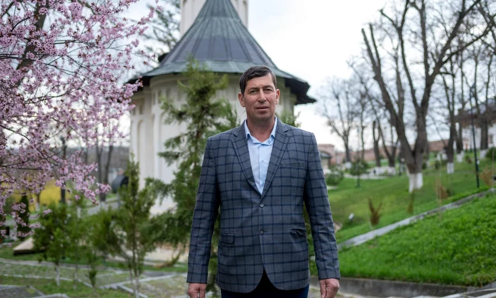 botoșani: povestea candidatului aflat sub control judiciar, bănuit de luare