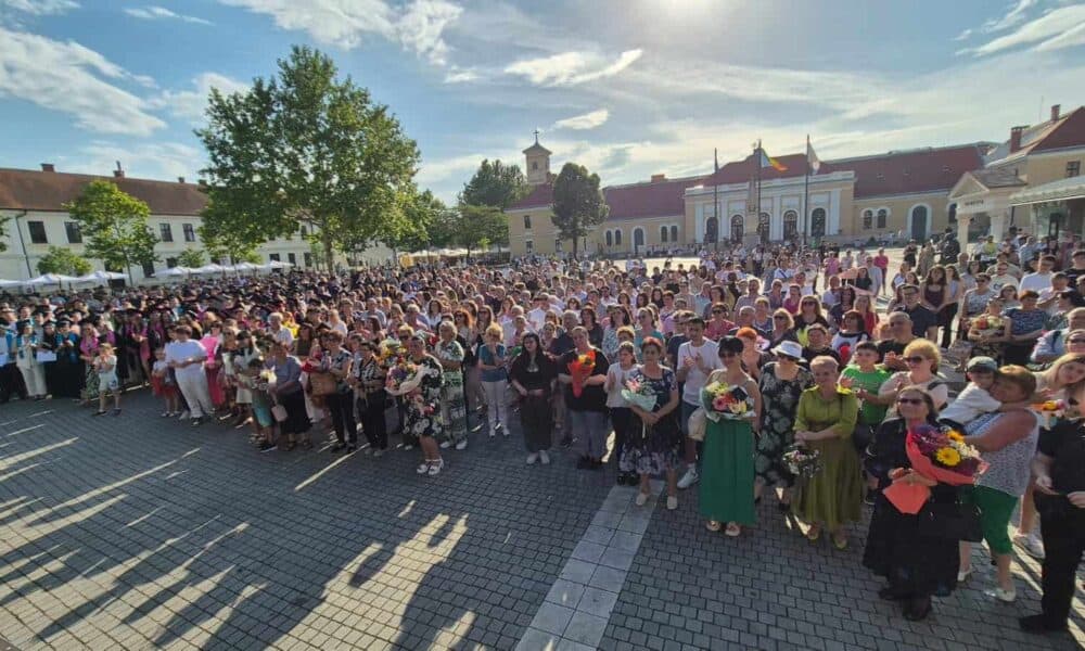 video: festivitatea de absolvire a promoției 2025 – colegiul național