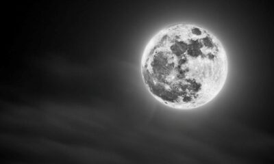 fenomen astronomic rar: „luna neagră” va apărea pe cer la