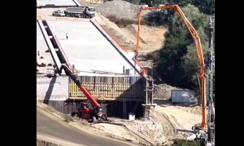 video: imagini de pe autostrada sibiu – pitești. constructorul austriac